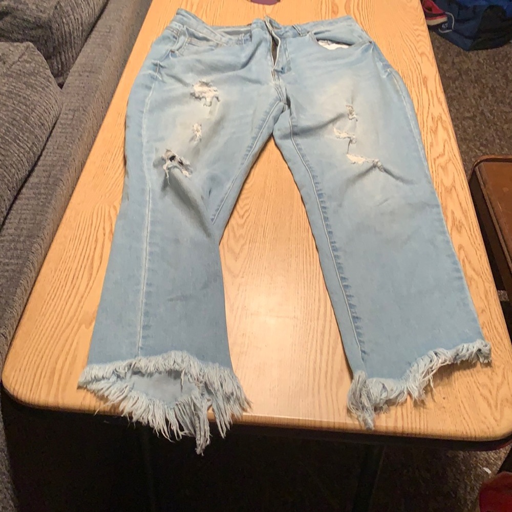 April jeans distressed size 11
